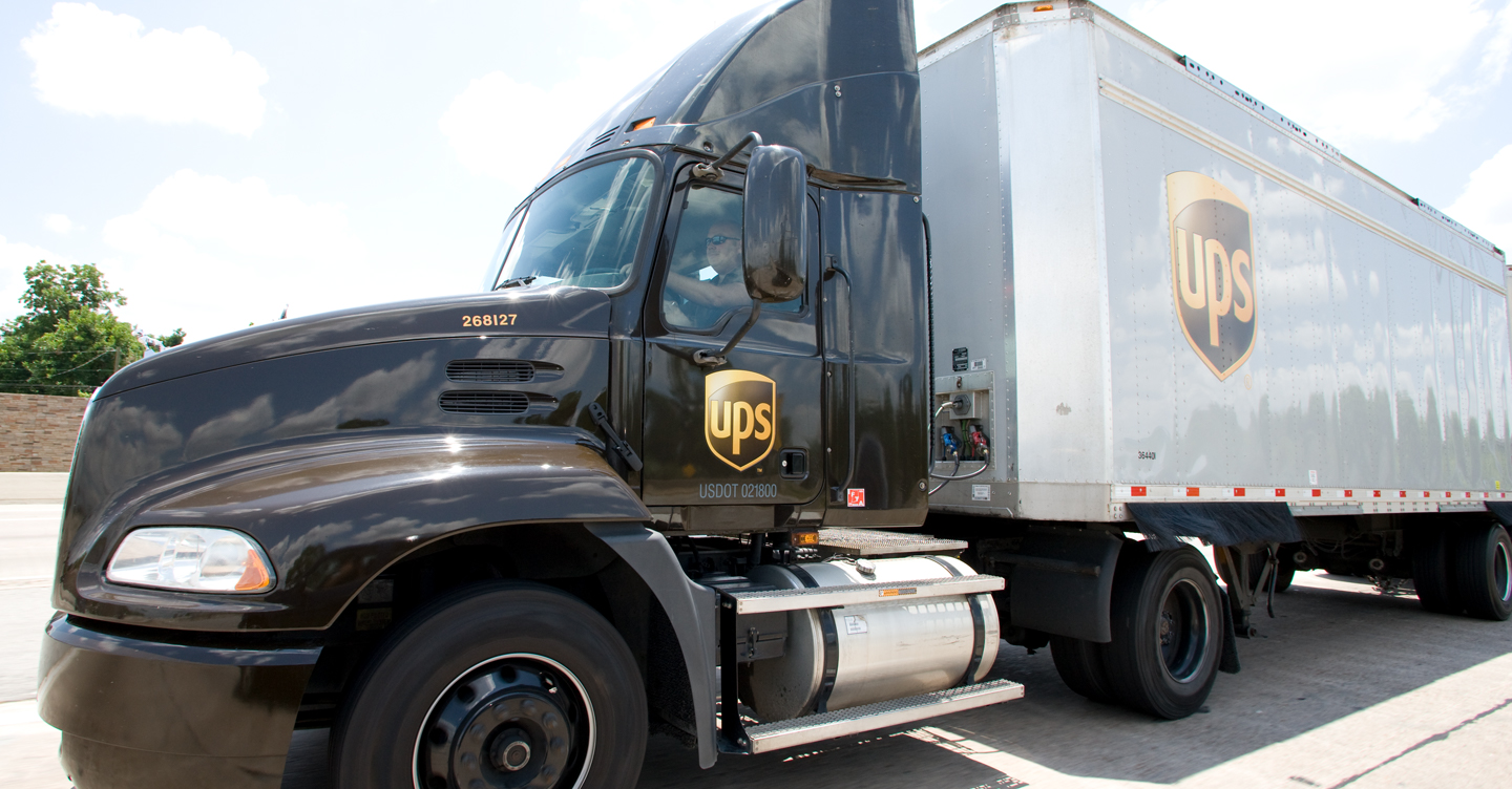 UPS Mitarbeiter spielen eine entscheidende Rolle in einem historischen Augenblick