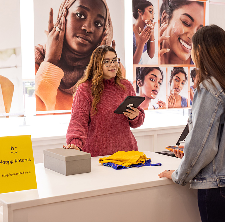 HappyRetail-768x760.jpg